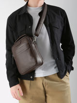 Leather Flandres Crossbody Bag Etrier Brown flandres EFLA732M-vue-porte